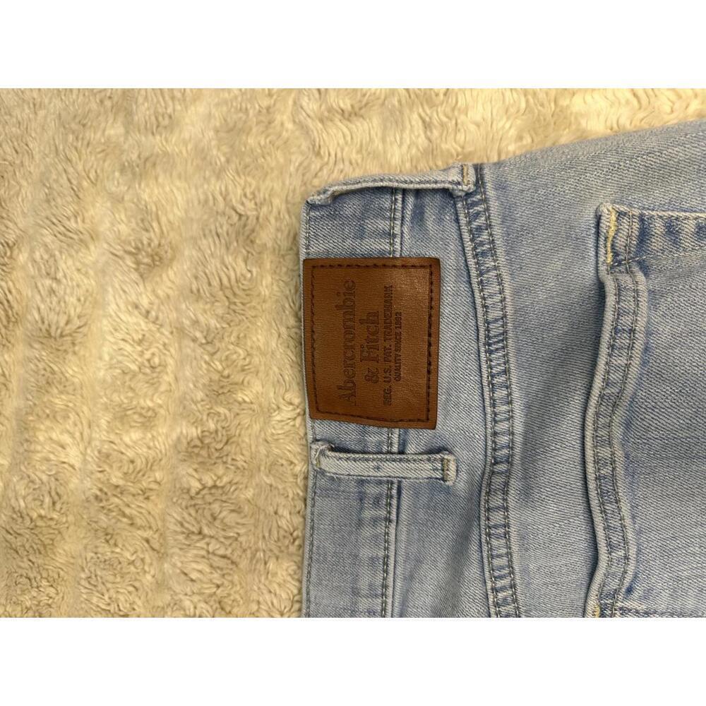 Abercrombie & Fitch light wash Felix Super Skinny jeans Size 36x32 - Picture 7 of 7
